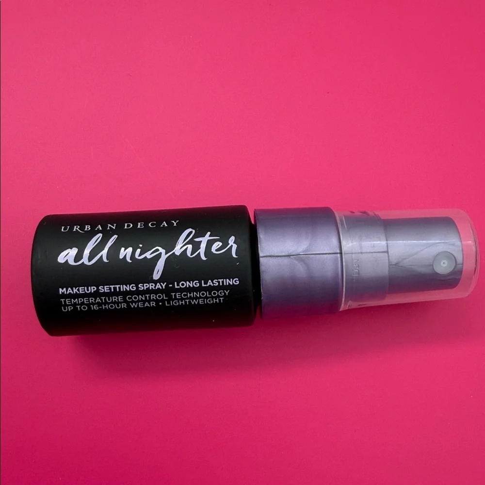 🦋5/$25🦋 Urban Decay All Nighter Mini Makeup Setting Spray